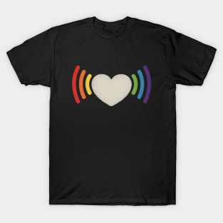 Love spreads T-Shirt